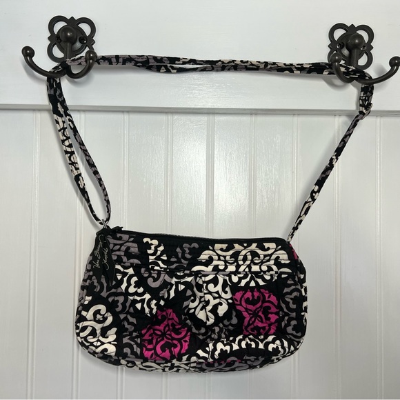 Vera Bradley small cross body, used condition - Picture 5 of 5